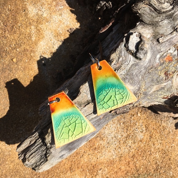 Colorful Chilean Pottery Earrings - Picture 3 of 6